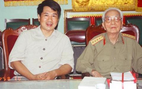Tiến sĩ C Huy H Vũ v Đại tướng V Nguyn Gip