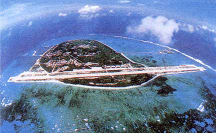 Phi đạo di 2.600 mt m Trung Quốc đ xy dựng trn đảo Ph Lm, hn đảo lớn nhất thuộc quần đảo Hong Sa(Ảnh : DR)