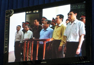 Một số nh tranh đấu dn chủ vẫn đang cn bị giam giữ tại Việt Nam. AFP Photo.